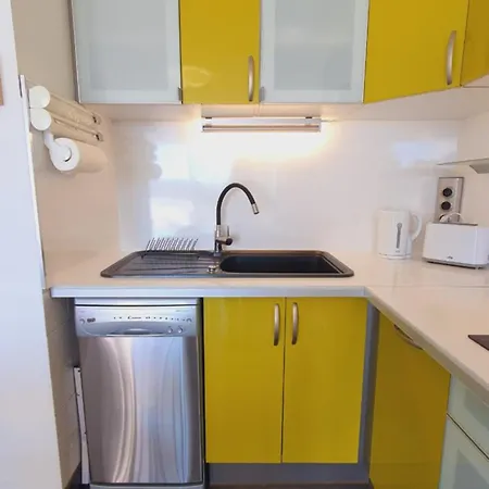 Lejlighed L'olympe Vue Avec Parking Prive Clim Wifi - Rossiconciergerie - Linge Inclus *